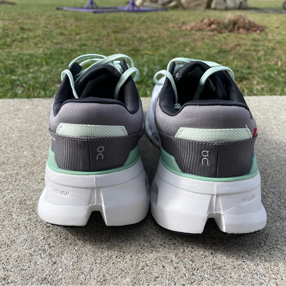 On Running Athletic Shoes - Gray and White-Cloudrunner 2 - Picture 4 of 5